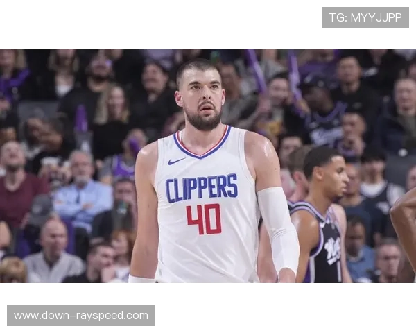 快船排名升至西部第九，祖巴茨百分百命中率揽20篮板创纪录